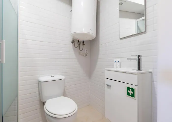 Hostwise - Artistic Escape With Modern Comfort Vila Nova de Gaia