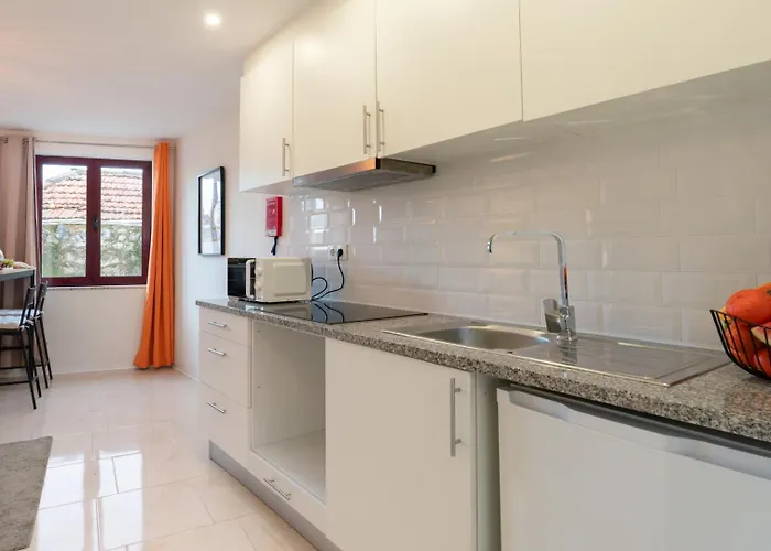 Apartmán Hostwise - Artistic Escape With Modern Comfort *