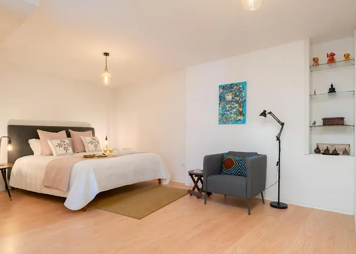 Apartmán Hostwise - Artistic Escape With Modern Comfort *